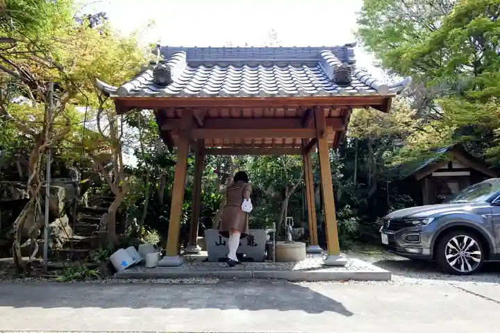 宝樹院の手水舎