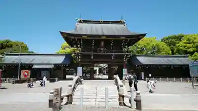 真清田神社の山門・神門