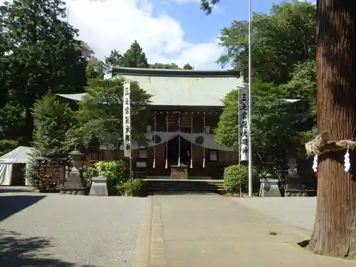 比々多神社の本殿・本堂