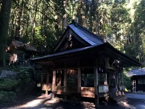 上色見熊野座神社の本殿