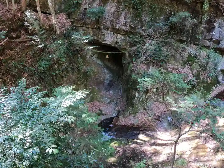 室生龍穴神社(奈良県)