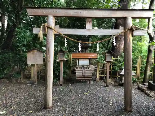 金神社の鳥居