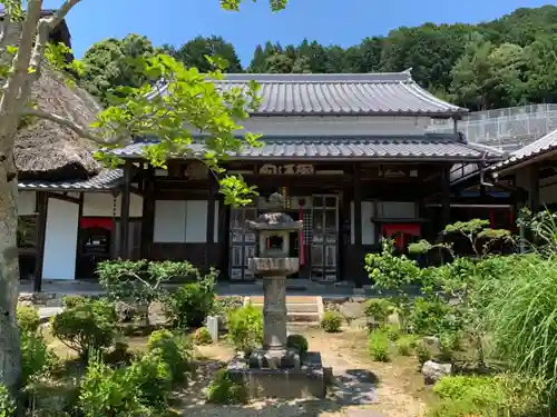 禅定寺の本殿・本堂
