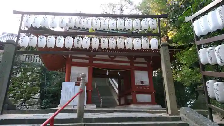 吉備津神社の山門・神門