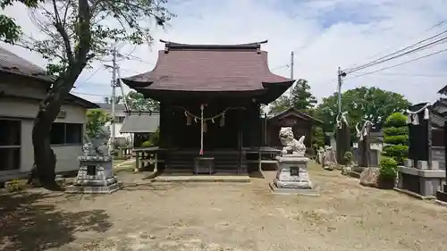 仁和多利神社の本殿