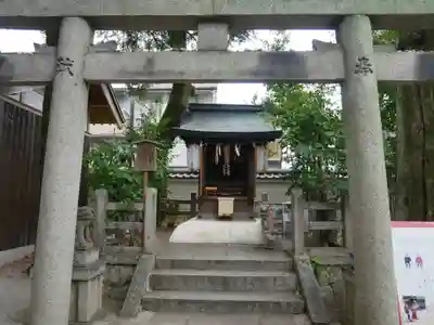 白峯神宮の末社・摂社