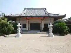 慈眼寺の本殿