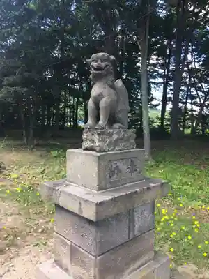 中小屋神社の狛犬