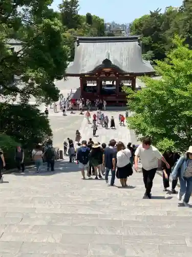 鶴岡八幡宮の{uncategorized: "未分類", other: "その他", undefined: "問題あり", building: "その他建物", grave: "お墓", sacred_gate: "鳥居", guardian: "狛犬", statue: "像", buddha: "仏像", history: "歴史", nature: "自然", garden: "庭園", animal: "動物", pagoda: "塔", temizu: "手水舎", mountain_gate: "山門・神門", sanctuary: "本殿・本堂", subordinate: "末社・摂社", art: "芸術", scenery: "景色", jizo: "地蔵", ema: "絵馬", goshuin: "御朱印", omikuji: "おみくじ", items: "授与品その他", amulet: "お守り", goshuincho: "御朱印帳", eats: "食事", festival: "お祭り", votive_dance: "神楽", shichigosan: "七五三参", wedding: "結婚式", experience: "体験その他", initially: "初詣", around: "周辺", anti_infection: "感染症対策"}