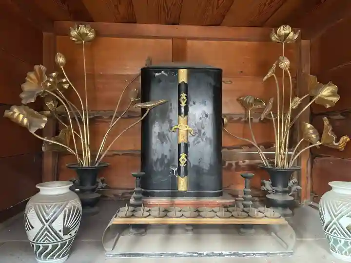 浮間不動尊の{uncategorized: "未分類", other: "その他", undefined: "問題あり", building: "その他建物", grave: "お墓", sacred_gate: "鳥居", guardian: "狛犬", statue: "像", buddha: "仏像", history: "歴史", nature: "自然", garden: "庭園", animal: "動物", pagoda: "塔", temizu: "手水舎", mountain_gate: "山門・神門", sanctuary: "本殿・本堂", subordinate: "末社・摂社", art: "芸術", scenery: "景色", jizo: "地蔵", ema: "絵馬", goshuin: "御朱印", omikuji: "おみくじ", items: "授与品その他", amulet: "お守り", goshuincho: "御朱印帳", eats: "食事", festival: "お祭り", votive_dance: "神楽", shichigosan: "七五三参", wedding: "結婚式", experience: "体験その他", initially: "初詣", around: "周辺", anti_infection: "感染症対策"}