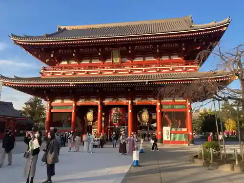 浅草寺の山門