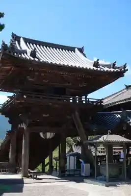長谷寺の山門・神門