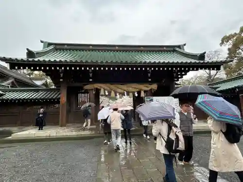 三嶋大社の{uncategorized: "未分類", other: "その他", undefined: "問題あり", building: "その他建物", grave: "お墓", sacred_gate: "鳥居", guardian: "狛犬", statue: "像", buddha: "仏像", history: "歴史", nature: "自然", garden: "庭園", animal: "動物", pagoda: "塔", temizu: "手水舎", mountain_gate: "山門・神門", sanctuary: "本殿・本堂", subordinate: "末社・摂社", art: "芸術", scenery: "景色", jizo: "地蔵", ema: "絵馬", goshuin: "御朱印", omikuji: "おみくじ", items: "授与品その他", amulet: "お守り", goshuincho: "御朱印帳", eats: "食事", festival: "お祭り", votive_dance: "神楽", shichigosan: "七五三参", wedding: "結婚式", experience: "体験その他", initially: "初詣", around: "周辺", anti_infection: "感染症対策"}