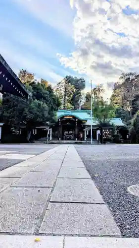 白金氷川神社の本殿・本堂