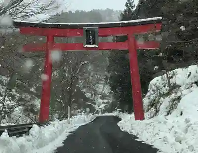 萬蔵稲荷神社の鳥居