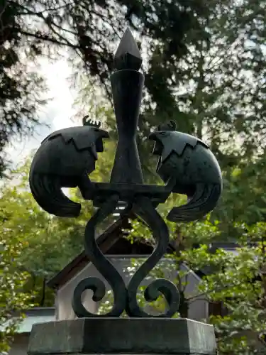 伏見神宝神社の{uncategorized: "未分類", other: "その他", undefined: "問題あり", building: "その他建物", grave: "お墓", sacred_gate: "鳥居", guardian: "狛犬", statue: "像", buddha: "仏像", history: "歴史", nature: "自然", garden: "庭園", animal: "動物", pagoda: "塔", temizu: "手水舎", mountain_gate: "山門・神門", sanctuary: "本殿・本堂", subordinate: "末社・摂社", art: "芸術", scenery: "景色", jizo: "地蔵", ema: "絵馬", goshuin: "御朱印", omikuji: "おみくじ", items: "授与品その他", amulet: "お守り", goshuincho: "御朱印帳", eats: "食事", festival: "お祭り", votive_dance: "神楽", shichigosan: "七五三参", wedding: "結婚式", experience: "体験その他", initially: "初詣", around: "周辺", anti_infection: "感染症対策"}