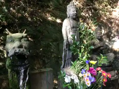 紅葉ヶ滝薬師堂(福岡県)