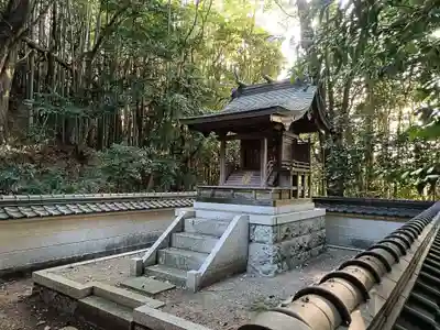尾津神社の本殿・本堂