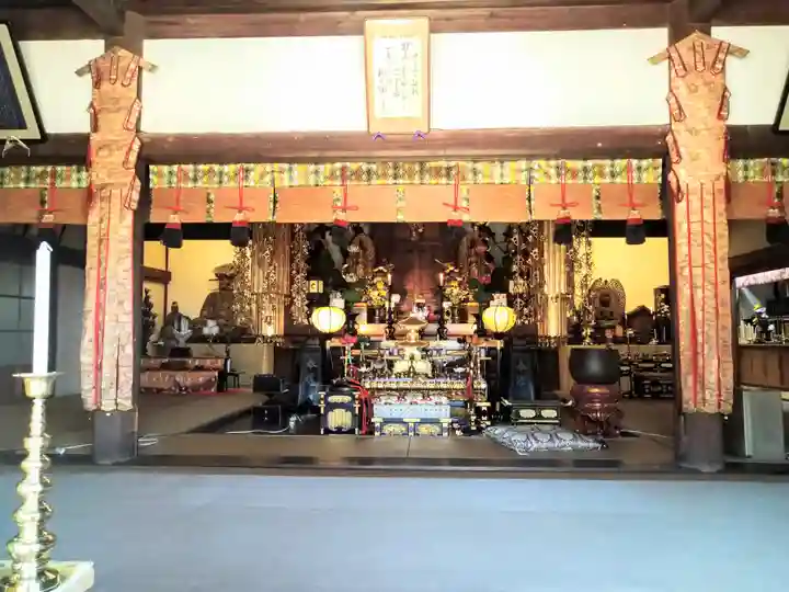法輪寺の本殿・本堂