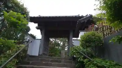 宝珠院の山門・神門