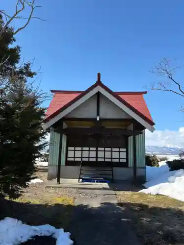 大和神社の{uncategorized: "未分類", other: "その他", undefined: "問題あり", building: "その他建物", grave: "お墓", sacred_gate: "鳥居", guardian: "狛犬", statue: "像", buddha: "仏像", history: "歴史", nature: "自然", garden: "庭園", animal: "動物", pagoda: "塔", temizu: "手水舎", mountain_gate: "山門・神門", sanctuary: "本殿・本堂", subordinate: "末社・摂社", art: "芸術", scenery: "景色", jizo: "地蔵", ema: "絵馬", goshuin: "御朱印", omikuji: "おみくじ", items: "授与品その他", amulet: "お守り", goshuincho: "御朱印帳", eats: "食事", festival: "お祭り", votive_dance: "神楽", shichigosan: "七五三参", wedding: "結婚式", experience: "体験その他", initially: "初詣", around: "周辺", anti_infection: "感染症対策"}
