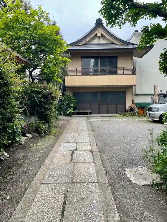 薬王寺の{uncategorized: "未分類", other: "その他", undefined: "問題あり", building: "その他建物", grave: "お墓", sacred_gate: "鳥居", guardian: "狛犬", statue: "像", buddha: "仏像", history: "歴史", nature: "自然", garden: "庭園", animal: "動物", pagoda: "塔", temizu: "手水舎", mountain_gate: "山門・神門", sanctuary: "本殿・本堂", subordinate: "末社・摂社", art: "芸術", scenery: "景色", jizo: "地蔵", ema: "絵馬", goshuin: "御朱印", omikuji: "おみくじ", items: "授与品その他", amulet: "お守り", goshuincho: "御朱印帳", eats: "食事", festival: "お祭り", votive_dance: "神楽", shichigosan: "七五三参", wedding: "結婚式", experience: "体験その他", initially: "初詣", around: "周辺", anti_infection: "感染症対策"}