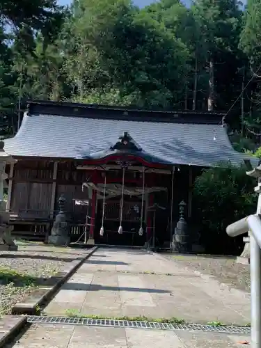宇迦神社の本殿・本堂