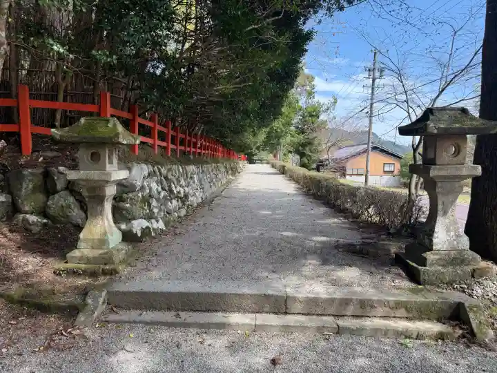 北畠神社の{uncategorized: "未分類", other: "その他", undefined: "問題あり", building: "その他建物", grave: "お墓", sacred_gate: "鳥居", guardian: "狛犬", statue: "像", buddha: "仏像", history: "歴史", nature: "自然", garden: "庭園", animal: "動物", pagoda: "塔", temizu: "手水舎", mountain_gate: "山門・神門", sanctuary: "本殿・本堂", subordinate: "末社・摂社", art: "芸術", scenery: "景色", jizo: "地蔵", ema: "絵馬", goshuin: "御朱印", omikuji: "おみくじ", items: "授与品その他", amulet: "お守り", goshuincho: "御朱印帳", eats: "食事", festival: "お祭り", votive_dance: "神楽", shichigosan: "七五三参", wedding: "結婚式", experience: "体験その他", initially: "初詣", around: "周辺", anti_infection: "感染症対策"}