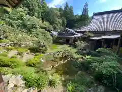 吸湖山　青岸寺の庭園