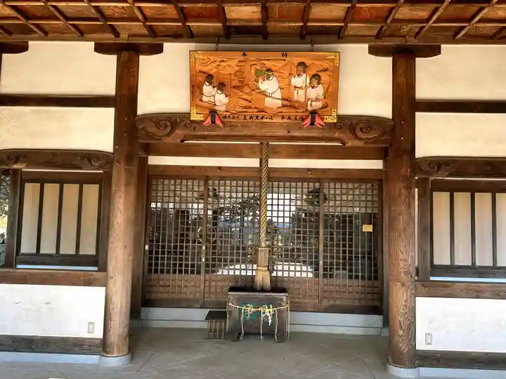 男山八幡宮の本殿・本堂