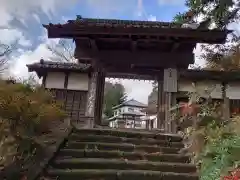 大慈寺の山門