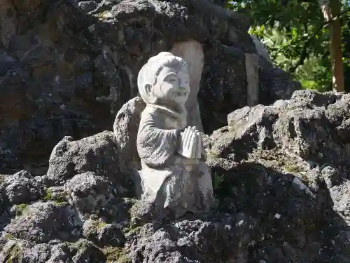 池袋氷川神社の像