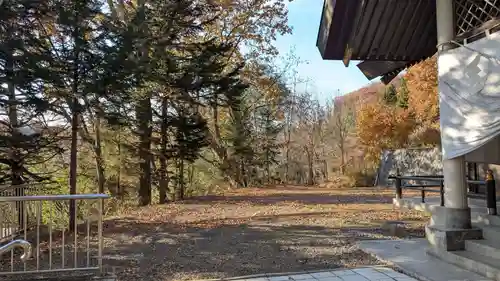 陸別神社の庭園