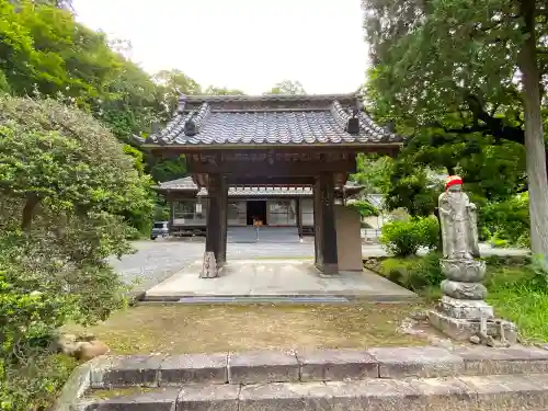 正法寺の山門・神門