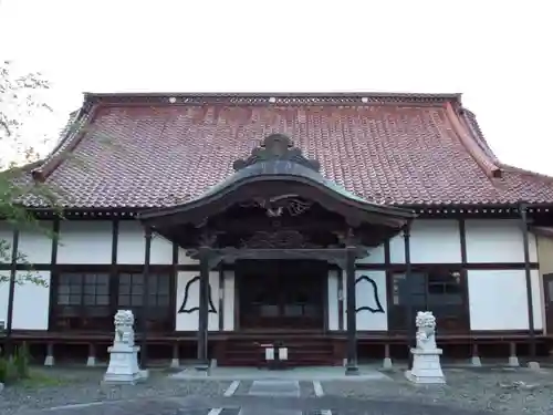 松岩寺の本殿・本堂
