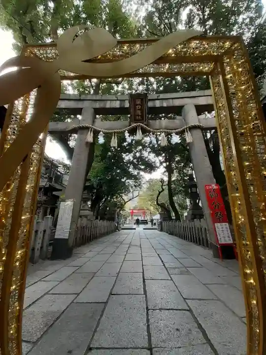 開口神社の{uncategorized: "未分類", other: "その他", undefined: "問題あり", building: "その他建物", grave: "お墓", sacred_gate: "鳥居", guardian: "狛犬", statue: "像", buddha: "仏像", history: "歴史", nature: "自然", garden: "庭園", animal: "動物", pagoda: "塔", temizu: "手水舎", mountain_gate: "山門・神門", sanctuary: "本殿・本堂", subordinate: "末社・摂社", art: "芸術", scenery: "景色", jizo: "地蔵", ema: "絵馬", goshuin: "御朱印", omikuji: "おみくじ", items: "授与品その他", amulet: "お守り", goshuincho: "御朱印帳", eats: "食事", festival: "お祭り", votive_dance: "神楽", shichigosan: "七五三参", wedding: "結婚式", experience: "体験その他", initially: "初詣", around: "周辺", anti_infection: "感染症対策"}