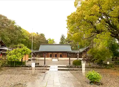 滋賀県護国神社の建物その他