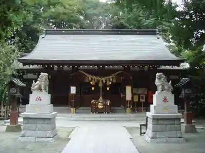 新田神社の本殿・本堂