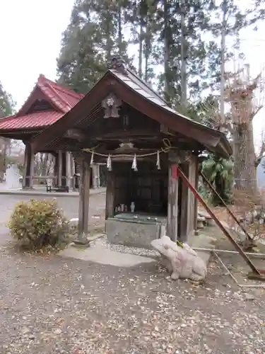 高蔵山　大山寺の手水舎
