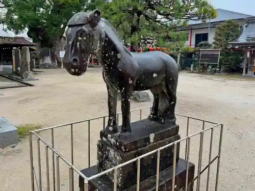 與賀神社の像