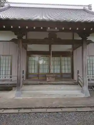 三妙寺の本殿・本堂