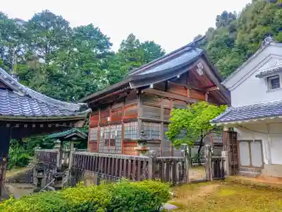志賀神社の本殿・本堂