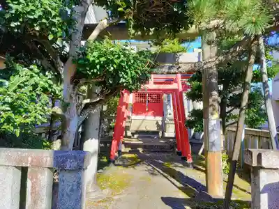 三光稲荷社の鳥居