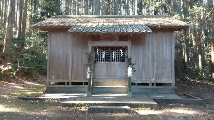 諏訪神社の本殿・本堂