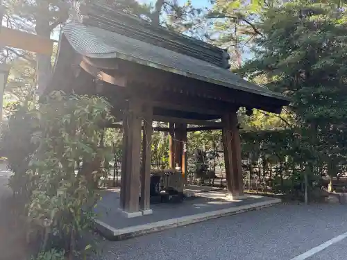 浜松八幡宮の{uncategorized: "未分類", other: "その他", undefined: "問題あり", building: "その他建物", grave: "お墓", sacred_gate: "鳥居", guardian: "狛犬", statue: "像", buddha: "仏像", history: "歴史", nature: "自然", garden: "庭園", animal: "動物", pagoda: "塔", temizu: "手水舎", mountain_gate: "山門・神門", sanctuary: "本殿・本堂", subordinate: "末社・摂社", art: "芸術", scenery: "景色", jizo: "地蔵", ema: "絵馬", goshuin: "御朱印", omikuji: "おみくじ", items: "授与品その他", amulet: "お守り", goshuincho: "御朱印帳", eats: "食事", festival: "お祭り", votive_dance: "神楽", shichigosan: "七五三参", wedding: "結婚式", experience: "体験その他", initially: "初詣", around: "周辺", anti_infection: "感染症対策"}