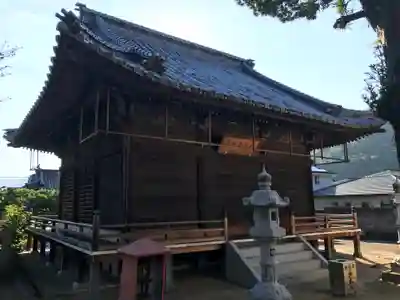 天皇寺の本殿・本堂