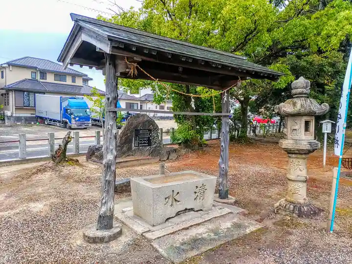 若宮八幡社の手水舎