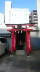 日比谷稲荷神社の鳥居