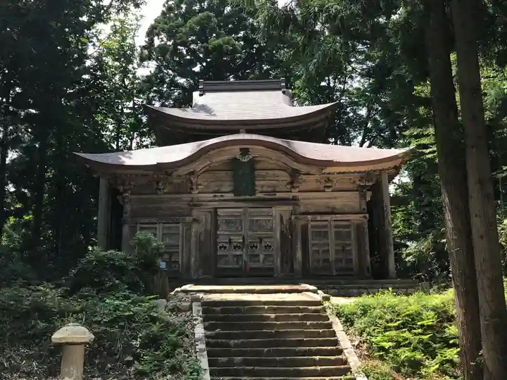 金峯神社の本殿・本堂