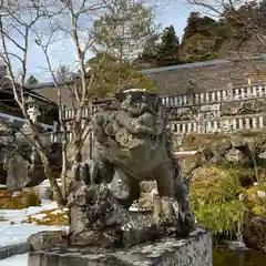 古峯神社の狛犬